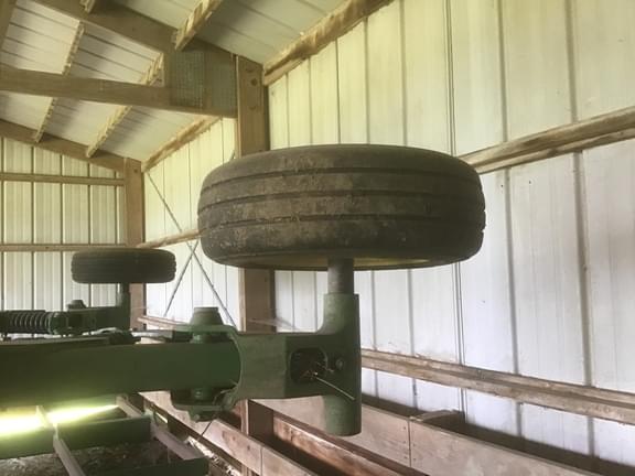 Image of John Deere HX15 equipment image 3