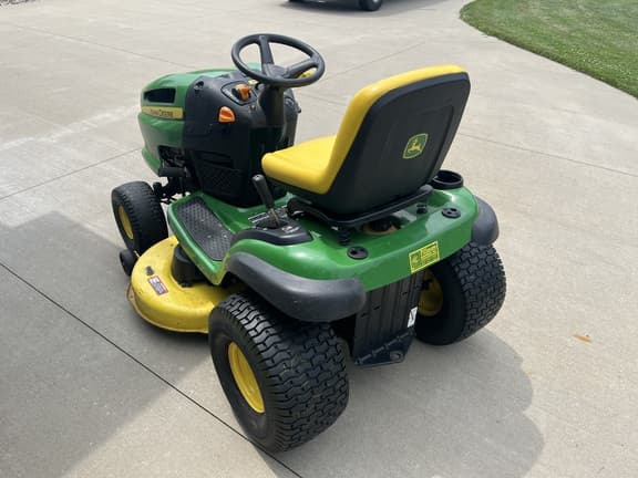 Image of John Deere LA135 equipment image 4