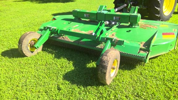 Image of John Deere MX10 equipment image 3