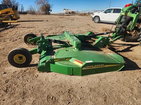 Image of John Deere MX10 equipment image 2