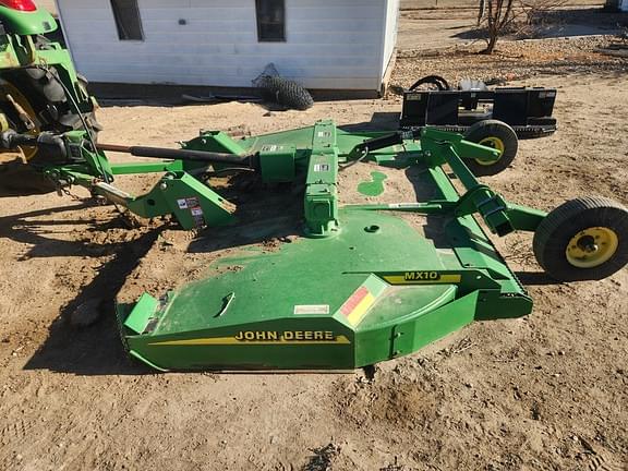 Image of John Deere MX10 equipment image 1