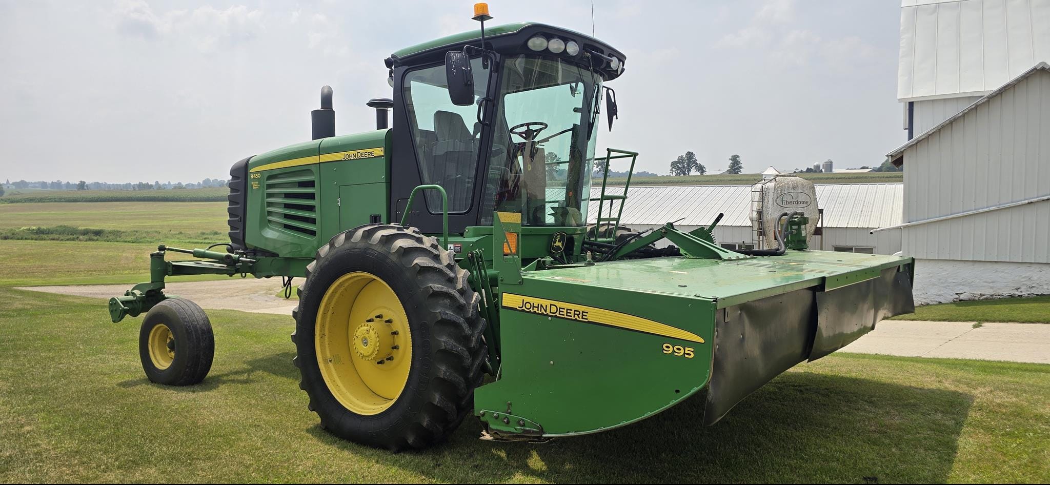 2010 John Deere R450 Equipment Image0