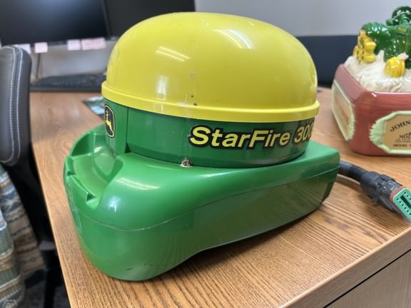 2010 John Deere StarFire 3000 Equipment Image0