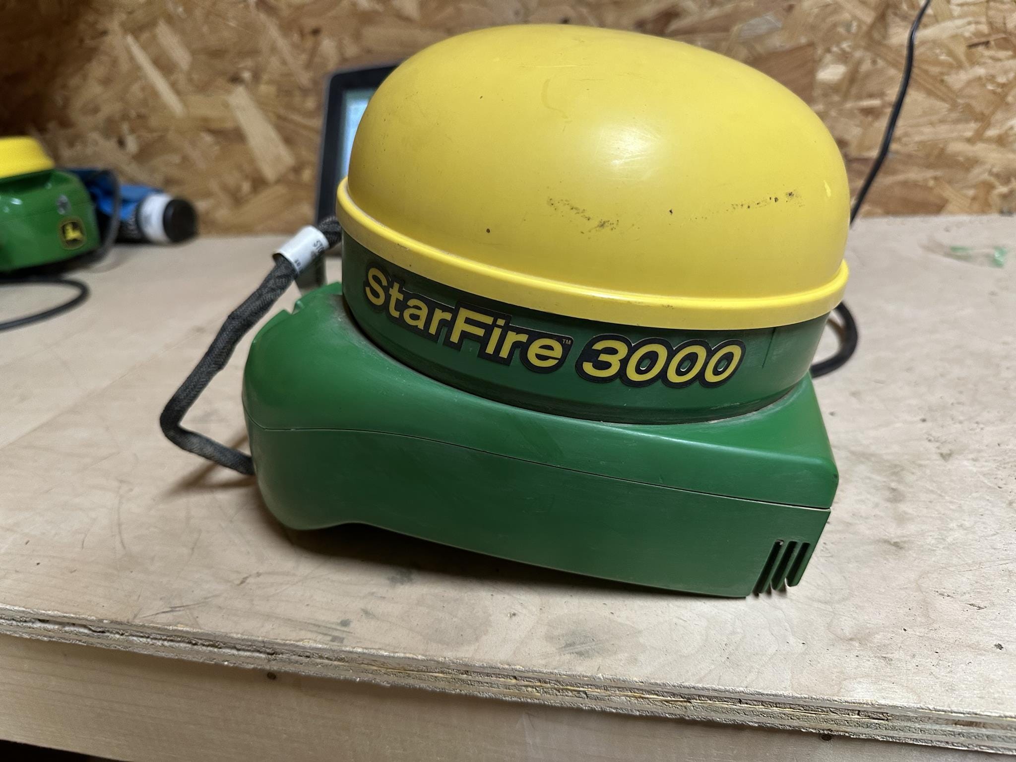2010 John Deere StarFire 3000 Equipment Image0
