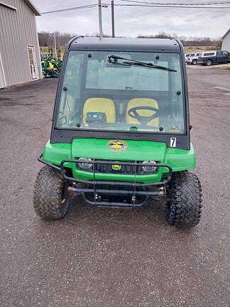 Image of John Deere Gator TH 6x4 equipment image 1