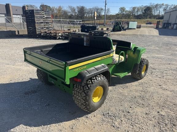 Image of John Deere Gator TS 4x2 equipment image 3