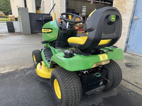Image of John Deere X300 equipment image 2