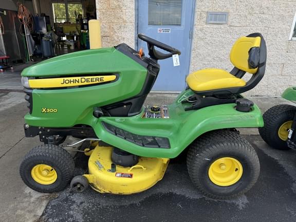 Image of John Deere X300 Primary image