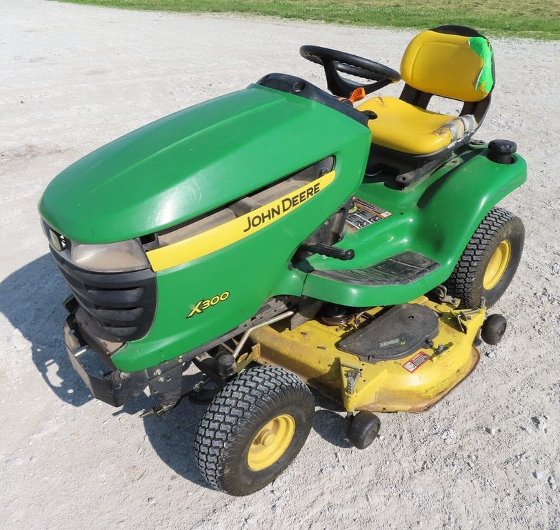 Main image John Deere X300