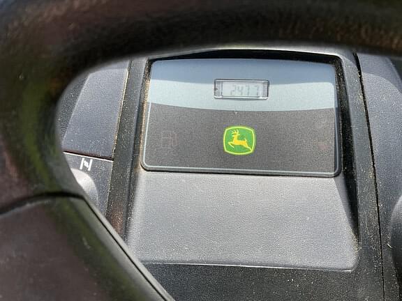 Image of John Deere X300 equipment image 4