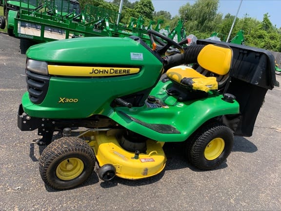 Main image John Deere X300