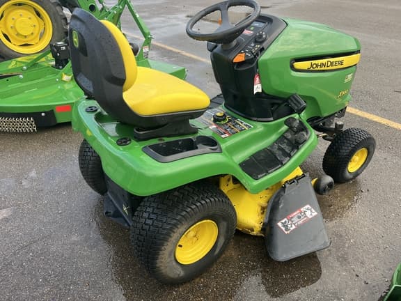 Image of John Deere X300 equipment image 2