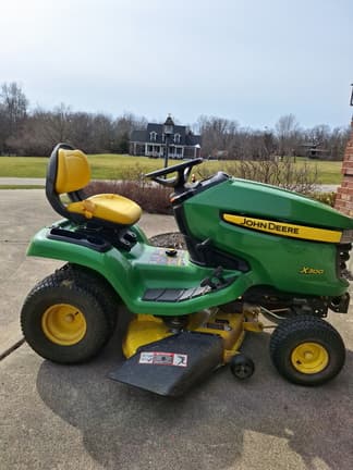 Image of John Deere X300 equipment image 1