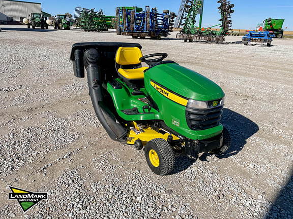 Image of John Deere X300 equipment image 2