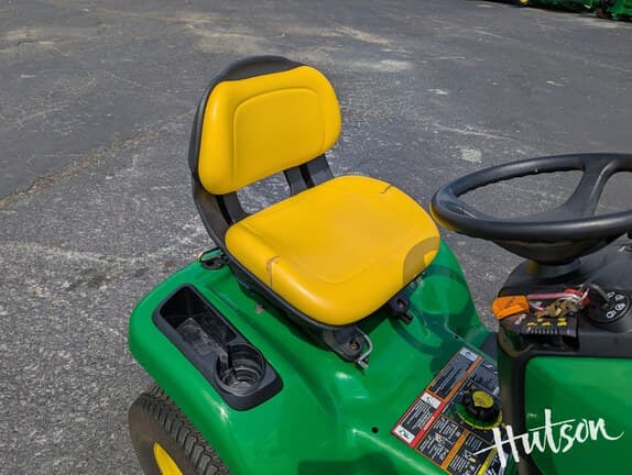 Image of John Deere X300 equipment image 2