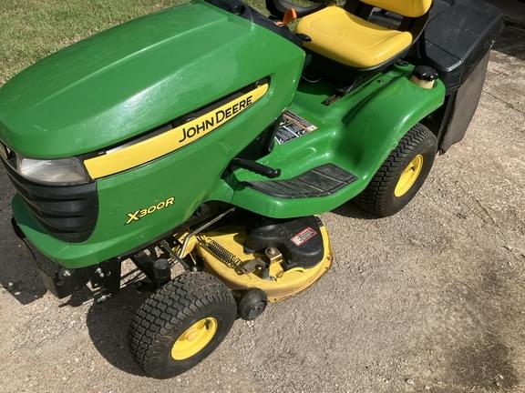 Image of John Deere X300R Primary image