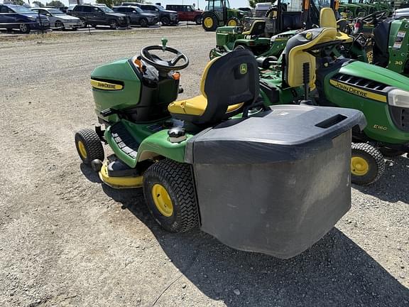 Image of John Deere X300R equipment image 4