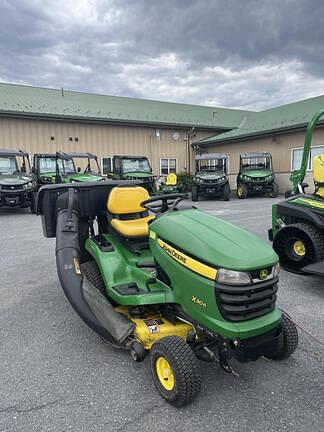 Image of John Deere X304 equipment image 4