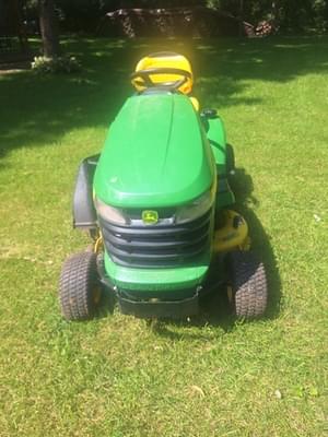 2010 John Deere X304 Image