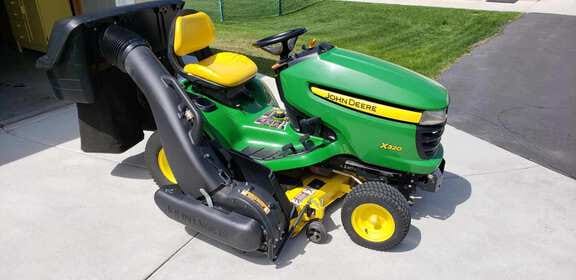 Main image John Deere X320