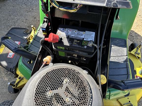 Image of John Deere X320 equipment image 4