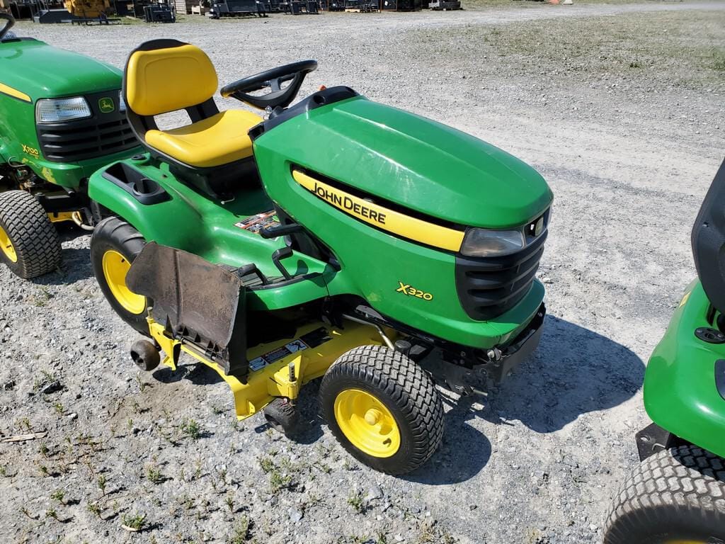 Main image John Deere X320