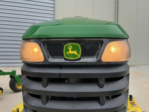 Image of John Deere X324 equipment image 3