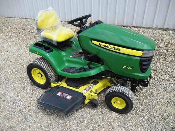 Image of John Deere X324 Primary image