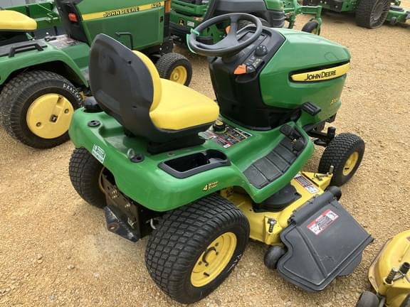 Image of John Deere X324 equipment image 2