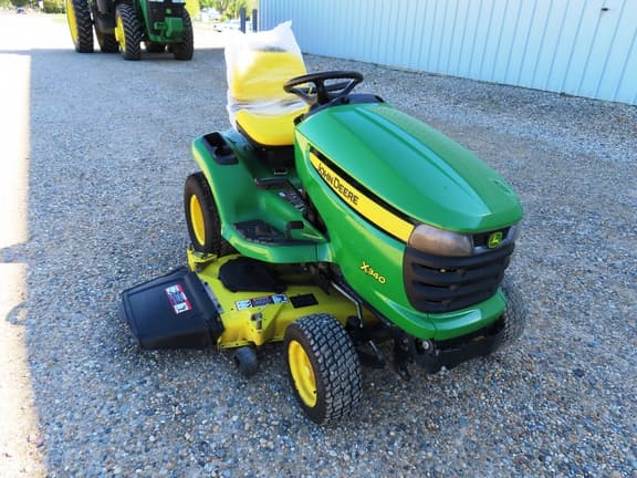 Image of John Deere X340 equipment image 2