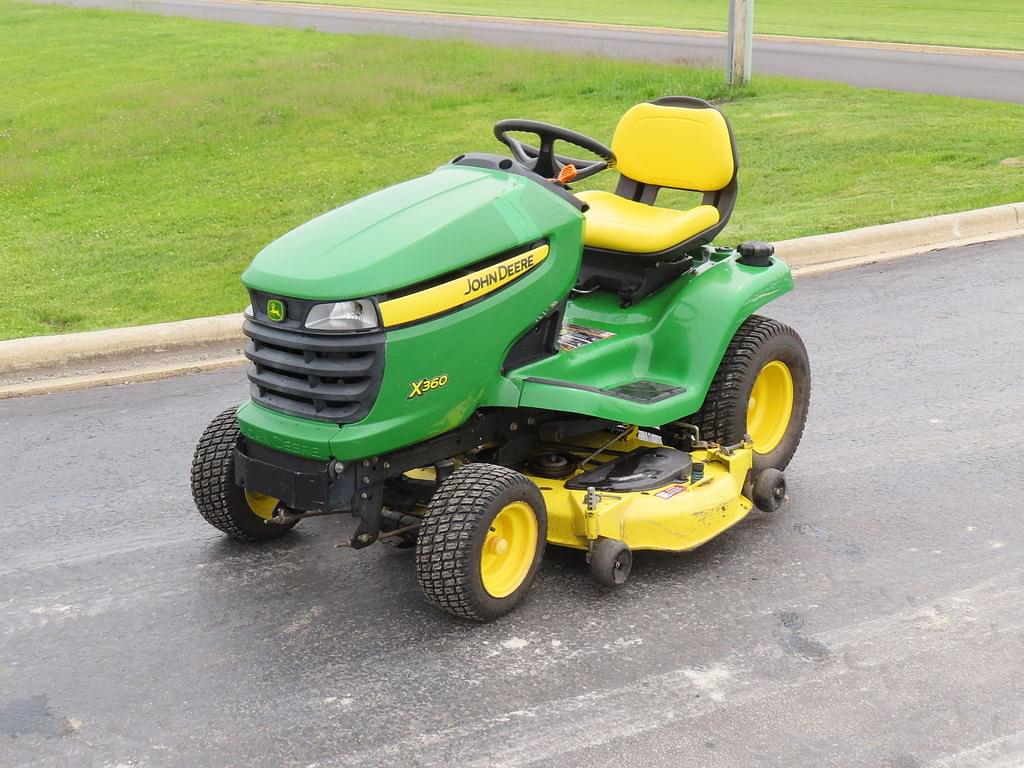 Image of John Deere X360 Image 0