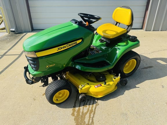 2010 John Deere X360 Equipment Image0