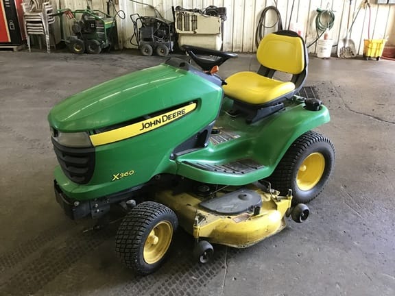 2010 John Deere X360 Equipment Image0