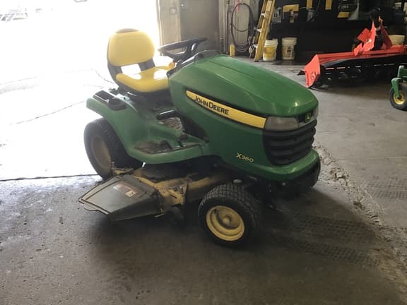 Image of John Deere X360 equipment image 2