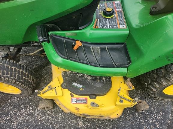 Image of John Deere X500 equipment image 3