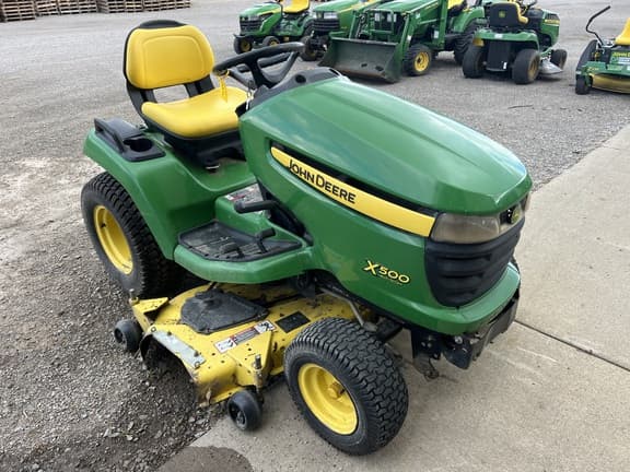 Image of John Deere X500 equipment image 1