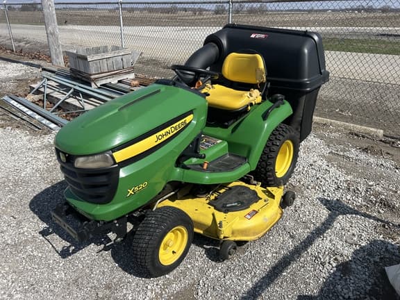 Image of John Deere X520 Primary image
