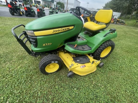Image of John Deere X530 equipment image 4