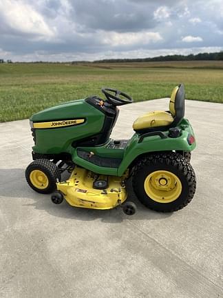 Image of John Deere X530 equipment image 3