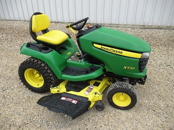 Image of John Deere X530 Primary image