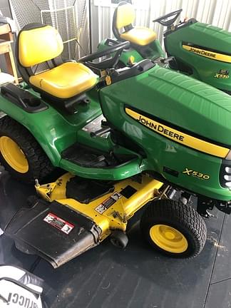 Image of John Deere X530 equipment image 1