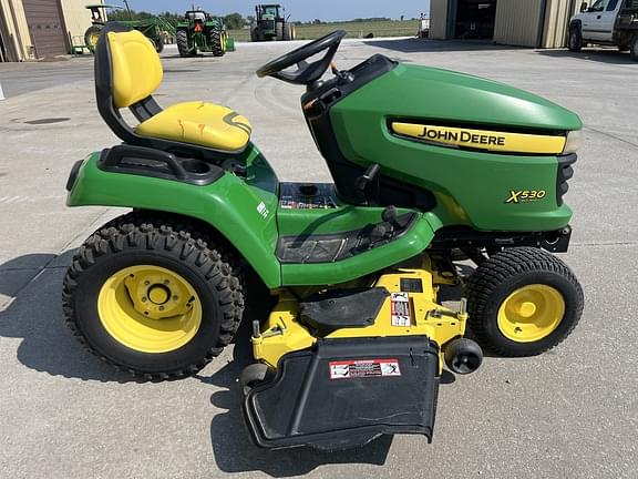 Image of John Deere X530 Primary image