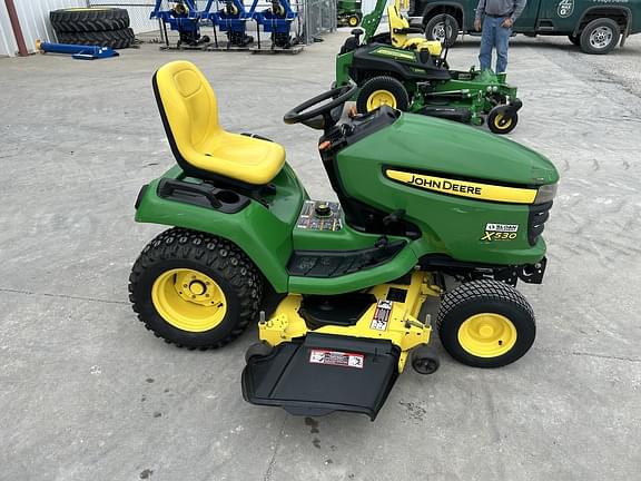 Image of John Deere X530 equipment image 4