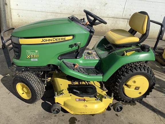 John deere discount 530 lawn tractor