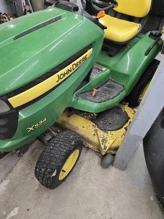 Image of John Deere X534 equipment image 1