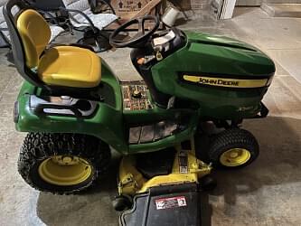 Image of John Deere X540 equipment image 1