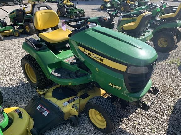 Image of John Deere X540 equipment image 3