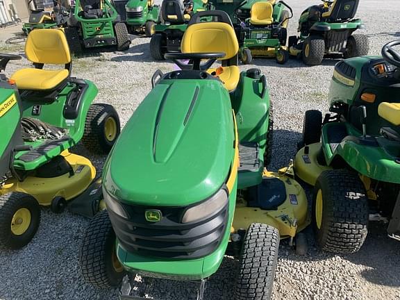 Image of John Deere X540 equipment image 4