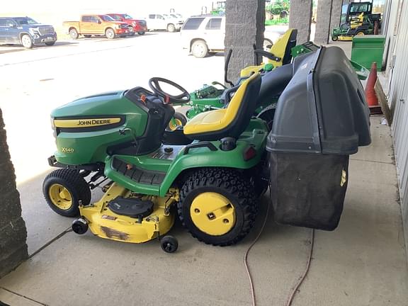 Image of John Deere X540 equipment image 1