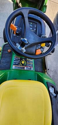 Image of John Deere X540 equipment image 3